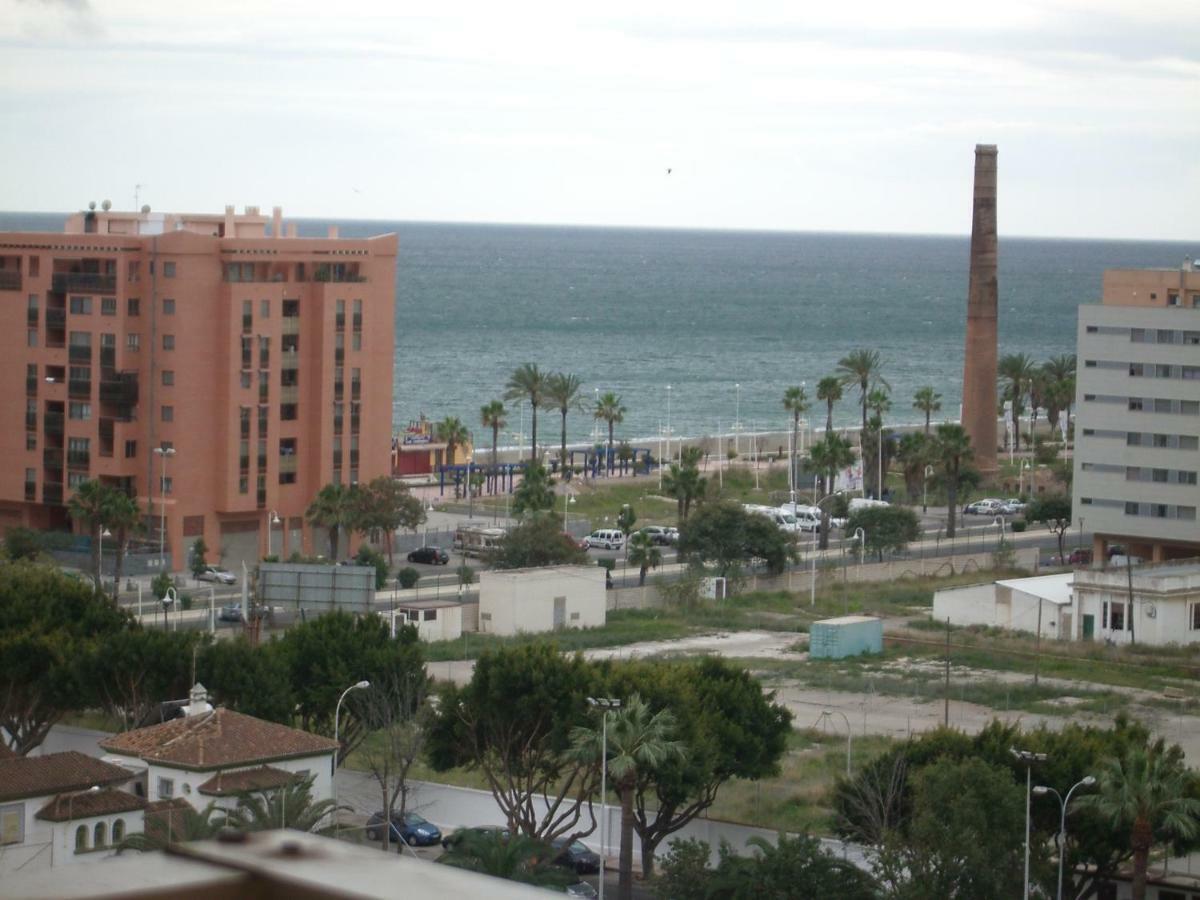 Paseo Maritimo De Poniente Málaga Exterior foto